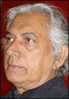 Dr. Vickramabahu Karunaratne