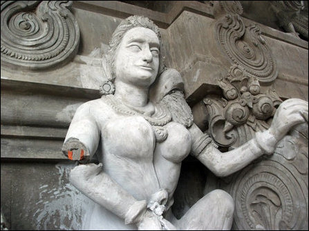 Temple sculptures vandalized in Trincomalee