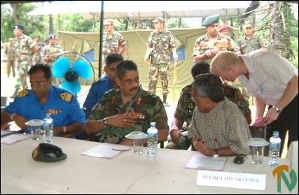 (L-R) Rear Admiral Sarath Weerasekara, Maj. Gen. Sarath Fonseka and Mr. Austin Fernando.