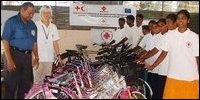PSP volunteers of Kuchchaveli division are with their bicycles seen with Ms Elin Jonasdottir and Dr.Gnanagunalan