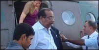 Anton Balasingham arrives in Kilinochchi