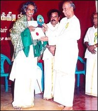 Media persons honoured