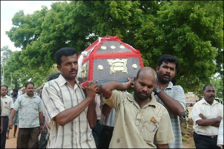 Homage paid to slain Vimalakumar