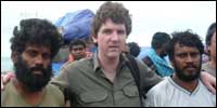 Australian visits refugee boat