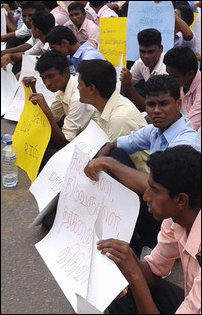 University students protest for TPPs