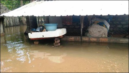 Uprooted people affected by floods in Jaffna